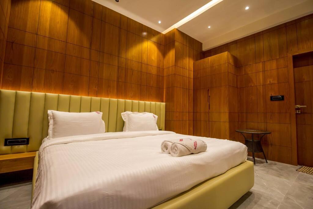 Celebrity Villa อิกัตปุรี ภายนอก รูปภาพ
